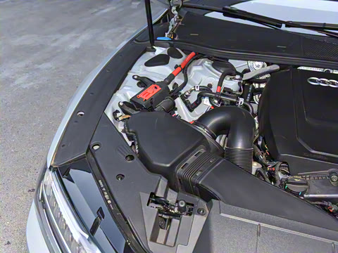 2025�� 45 TFSI quattro RS �׼����ٰ�