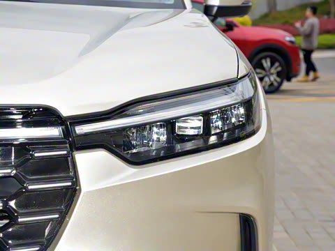 2023�� 240TURBO ���°�