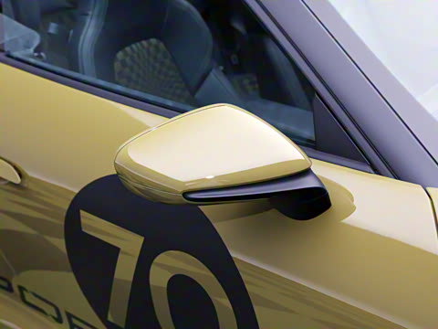 2025�� Spirit 70 3.6T Heritage Design