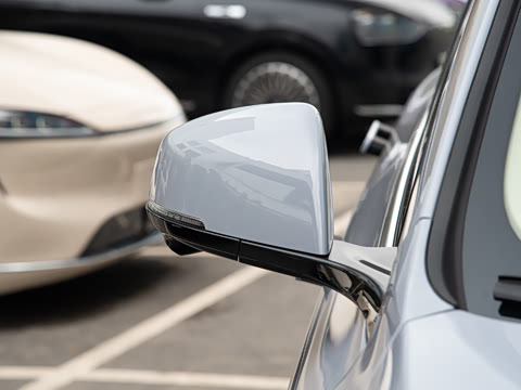 2025�� ���� Ultra ������