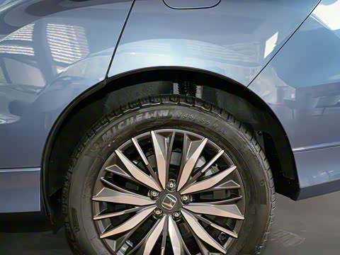 2020�� 370TURBO ���������