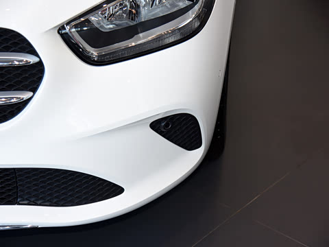 2022�� B 180 ʱ����