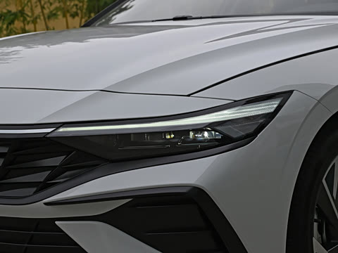 2023��  1.5L CVT TOP�콢��