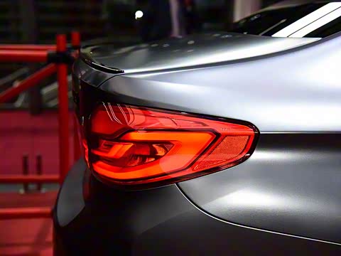 2019�� M5 ������