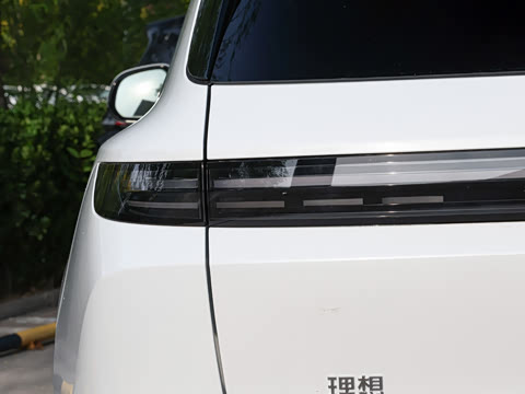 2025�� Pro ���ܻ��°�