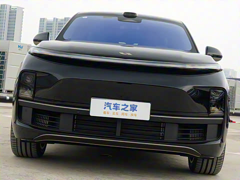 2025�� Ultra ���ܻ��°�