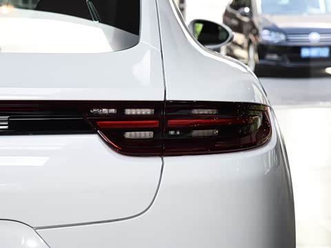 2019�� Panamera 2.9T