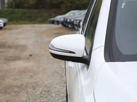 2022�� �Ŀ� GLB 200 ʱ����