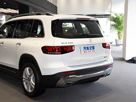 2021�� GLB 200 ������