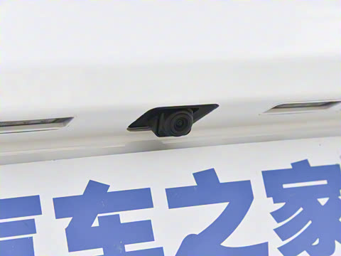 2022�� ��߸U-�� 400 Lite �������