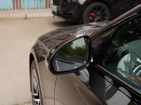 2025�� �Ŀ� E 300 ʱ�����˶���