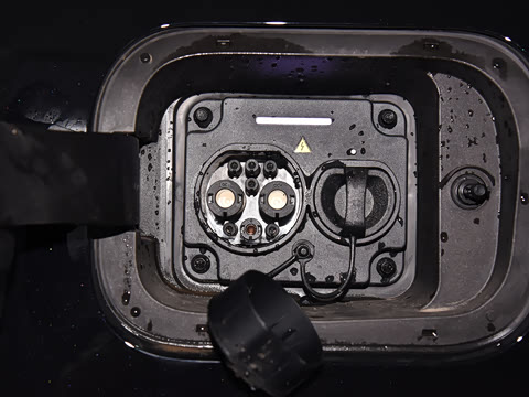 2025�� 200 �����콢��