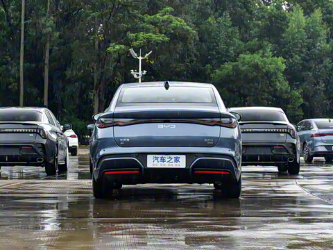 2025�� EV 470KM������