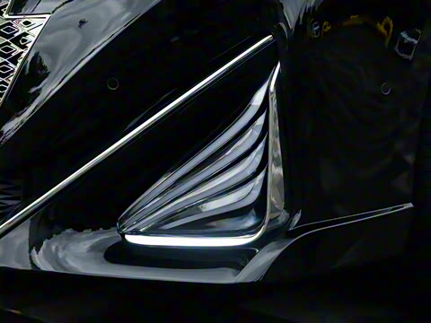 2024�� V 260 L �۷��