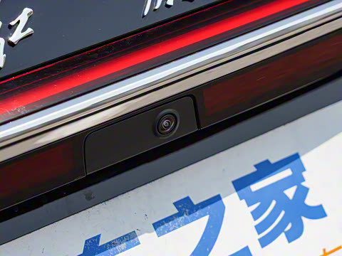 2025�� 2.0T ����������������� 5��