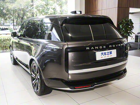 2025�� 3.0 L6 400PS �����ӳ���