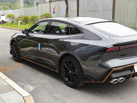 2023�� 2.0T ���ٰ�