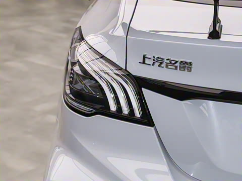 2025�� 1.5T XLINE �����