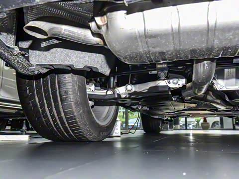 2025�� GLS 450 4MATIC ������