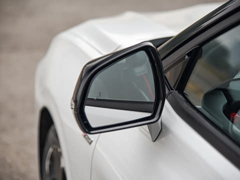 2023�� 1.5T E-�춯 ST-Line