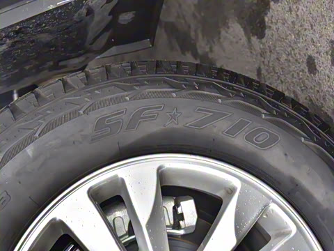 2023�� 4.6L V8 �캽��