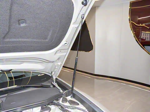 2025�� �Ŀ� 55 TFSI quattro �콢������