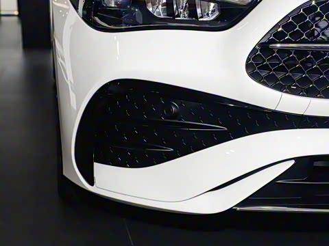 2025�� CLE 260 ���ܳ�