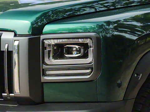 2025�� 2.0T 4WD Ultra