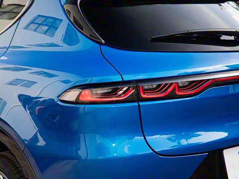 2023�� 2.0T 268HP AWD Veloce������