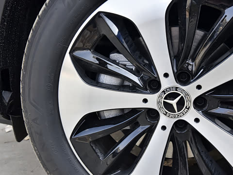 2022�� GLB 200 ʱ����