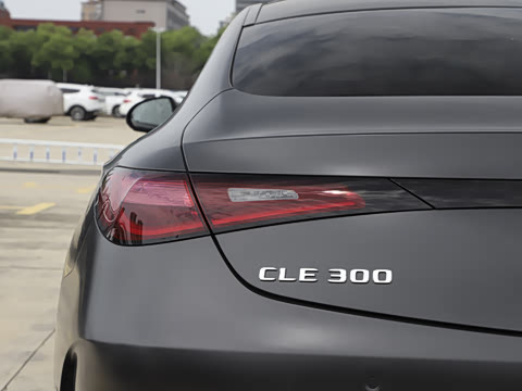 2025�� CLE 300 4MATIC �����ͽ��ܳ�