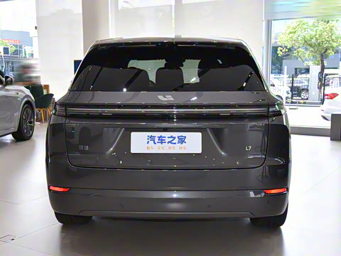 2025�� Pro ���ܻ��°�