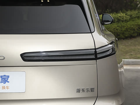 2025�� Ultra ������