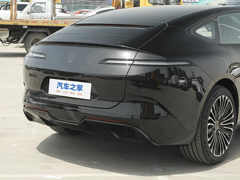 2025�� �Ŀ� Max�����