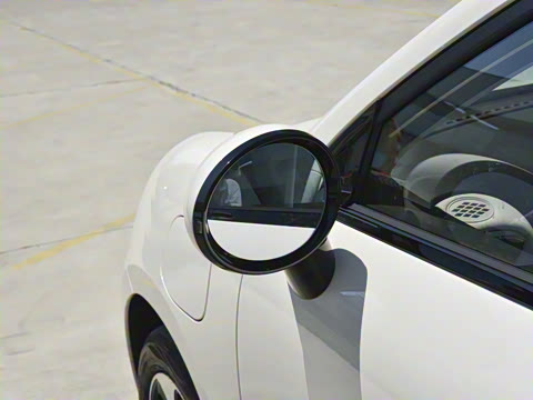 2023�� 405km Air