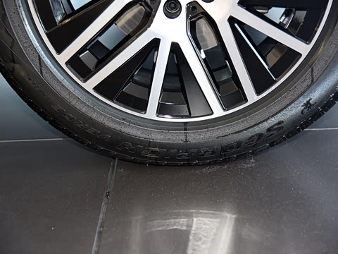 2022�� �Ŀ� GLC 300 4MATIC ����SUV