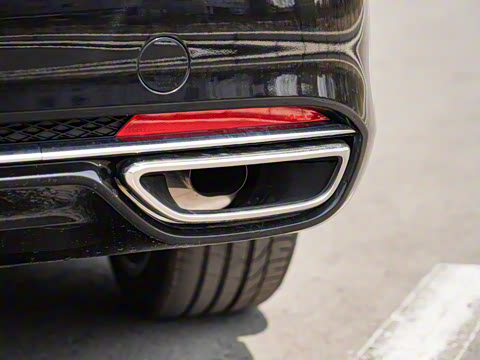 2025�� 2.0T ����������������� 5��