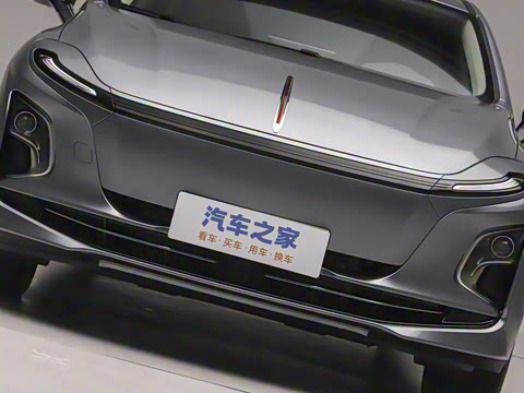 2025�� 610km PLUS