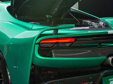 2025�� 3.0T V6 Speciale