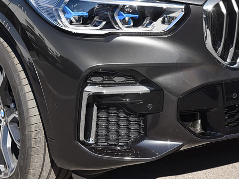 2022�� �Ŀ� xDrive 40Li M�˶���װ