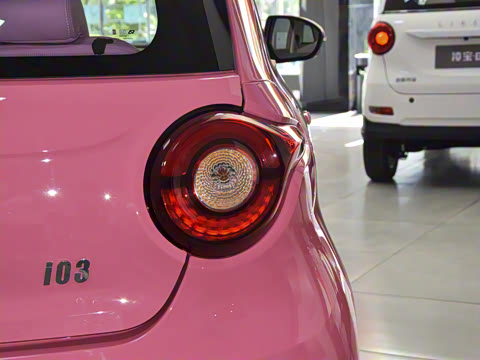 2021�� 318km 31.45kWh