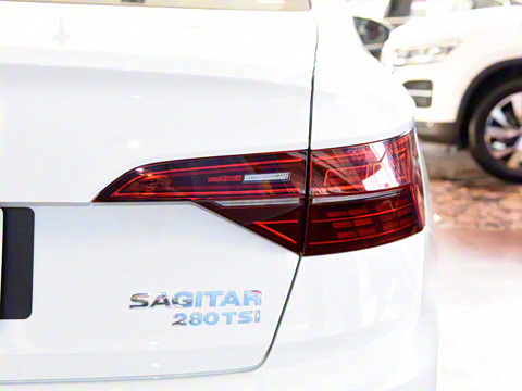 2022�� 280TSI DSG��Խ��