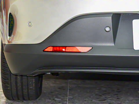 2022�� 620km Z���� 160kW 76.8kWh