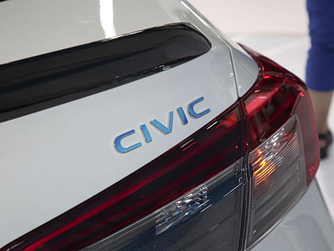 2023�� 2.0L e:HEV ���ٰ�