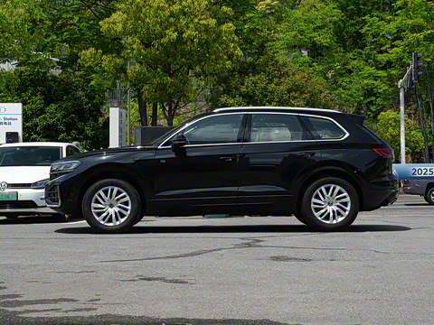 2025�� 2.0TSI ��Ӱ��