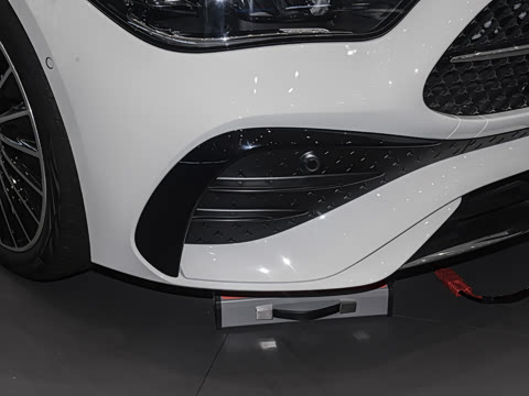 2025�� CLE 300 4MATIC �����ͽ��ܳ�