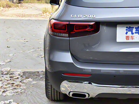 2022�� GLB 200 ʱ����