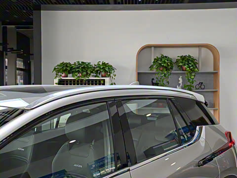 2024�� Plus 70 �Ƽ��� �������