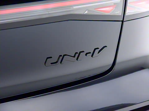 2025�� ������ 2.0T ������