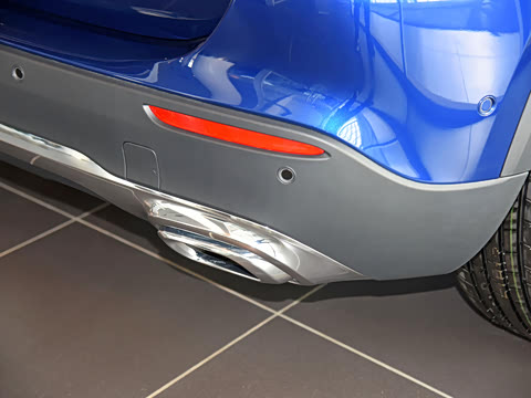 2022�� �Ŀ� GLA 200